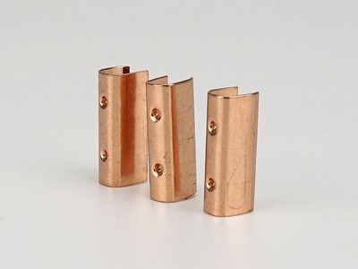 U-shaped metal tip